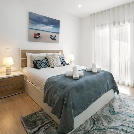 Zahra Place - Stylish Flat Nazare Exterior photo